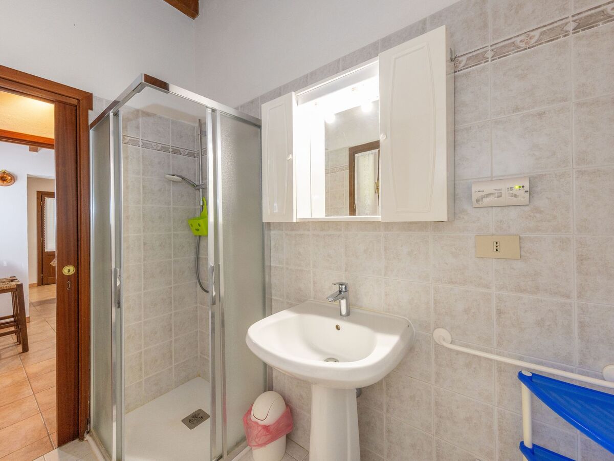 Villa 1 chambre avec piscine à Cecina, 5 km de la plage - Photo 13