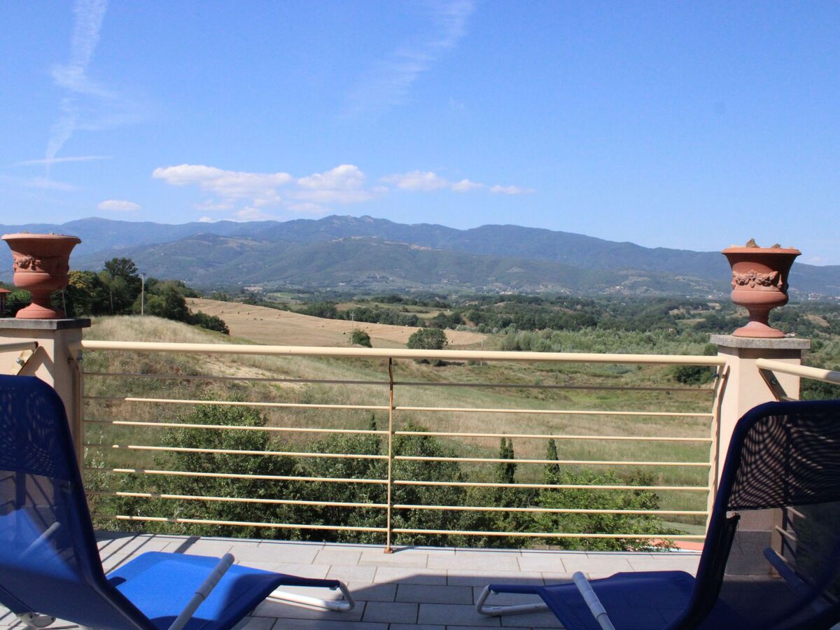 Appartement à la campagne avec piscine et terrasse panoramique - Photo 12