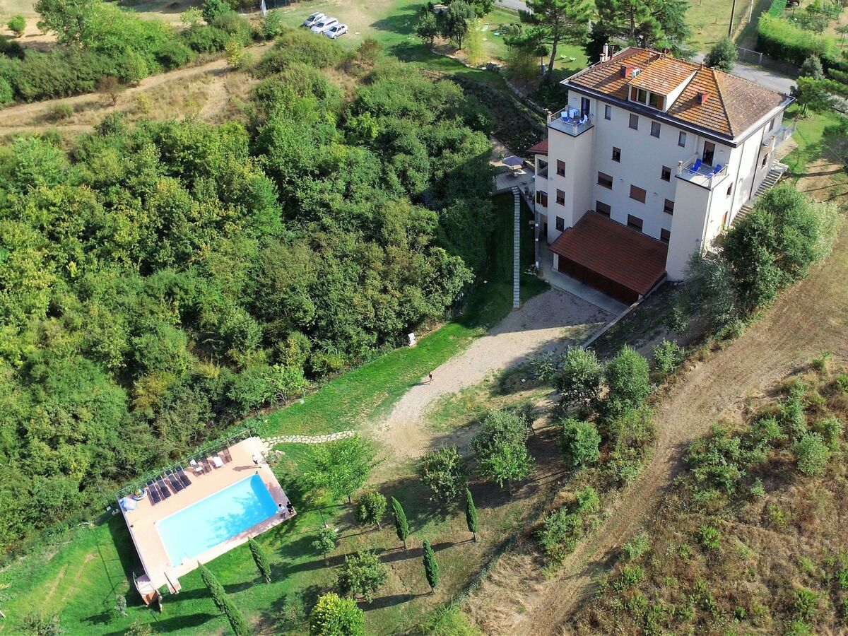 Appartement à la campagne avec piscine et terrasse panoramique - Photo 18
