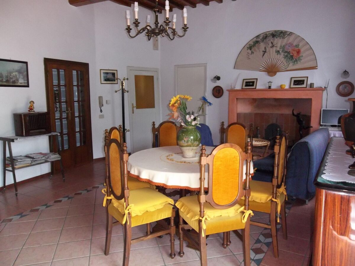 Appartement 4 chambres avec terrasse pergolée à Calci - Photo 2