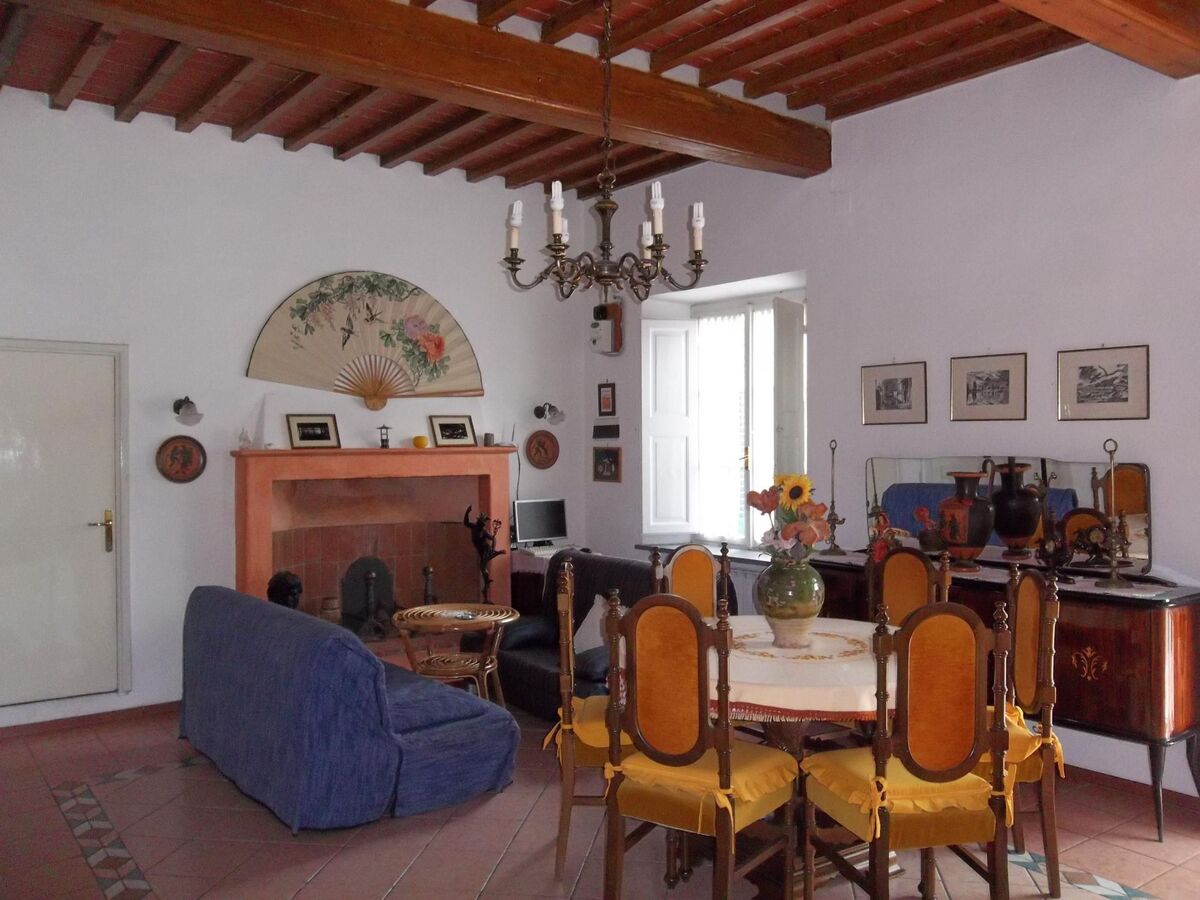 Appartement 4 chambres avec terrasse pergolée à Calci - Photo 6