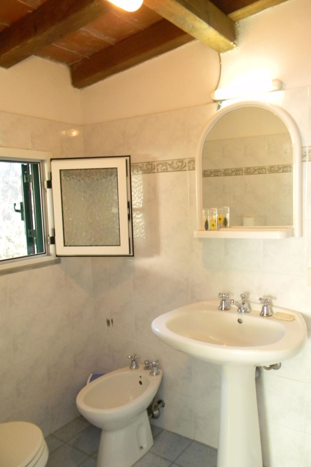 Appartement 4 chambres avec terrasse pergolée à Calci - Photo 18