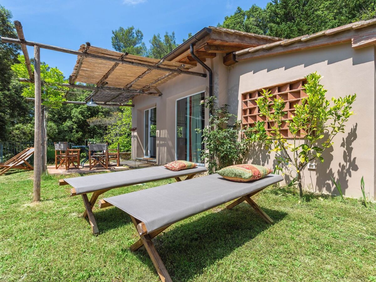 Cottage 'Molino' avec bain à remous à Castellina Marittima - Photo 1