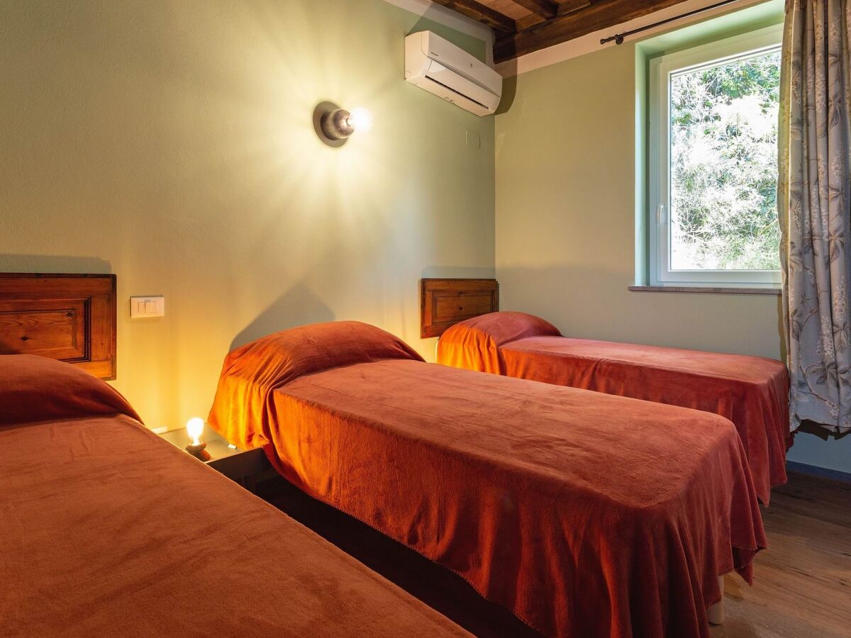 Cottage 'Molino' avec bain à remous à Castellina Marittima - Photo 25