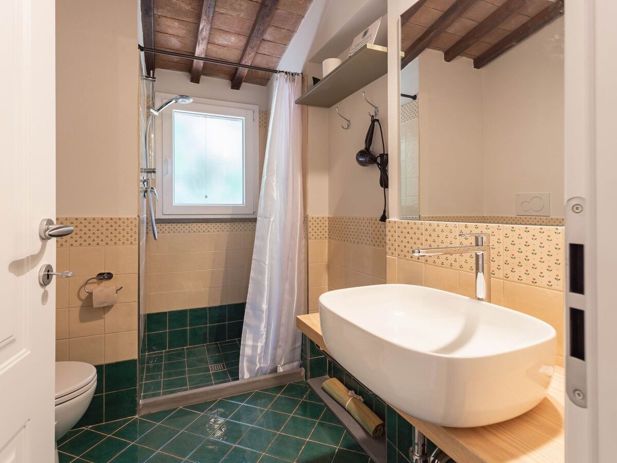 Cottage 'Molino' avec bain à remous à Castellina Marittima - Photo 31
