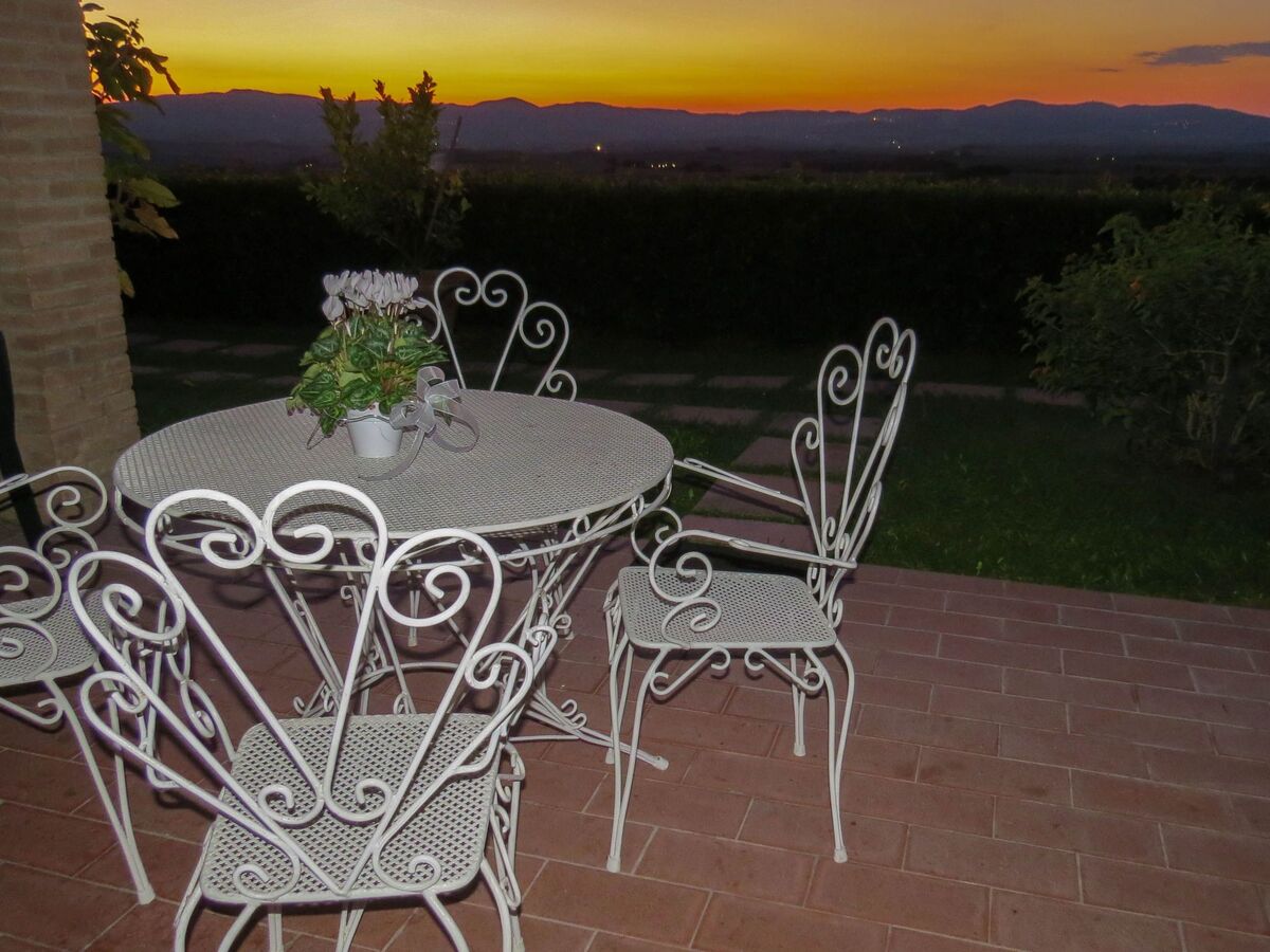 Studio 32m² Castellina Marittima, terrasse et piscine - Photo 3