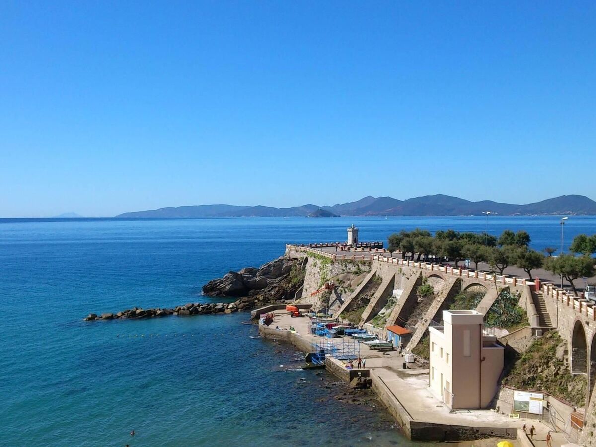Appartement 60m² climatisé à Piombino, 400m de la plage - Photo 2