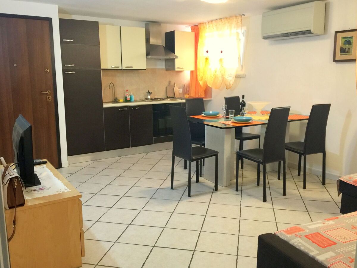 Appartement 60m² climatisé à Piombino, 400m de la plage - Photo 12