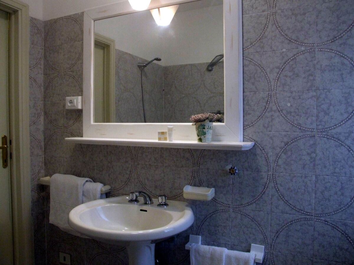 Appartement 6 pers. avec terrasse privée à Bibbona - Photo 23