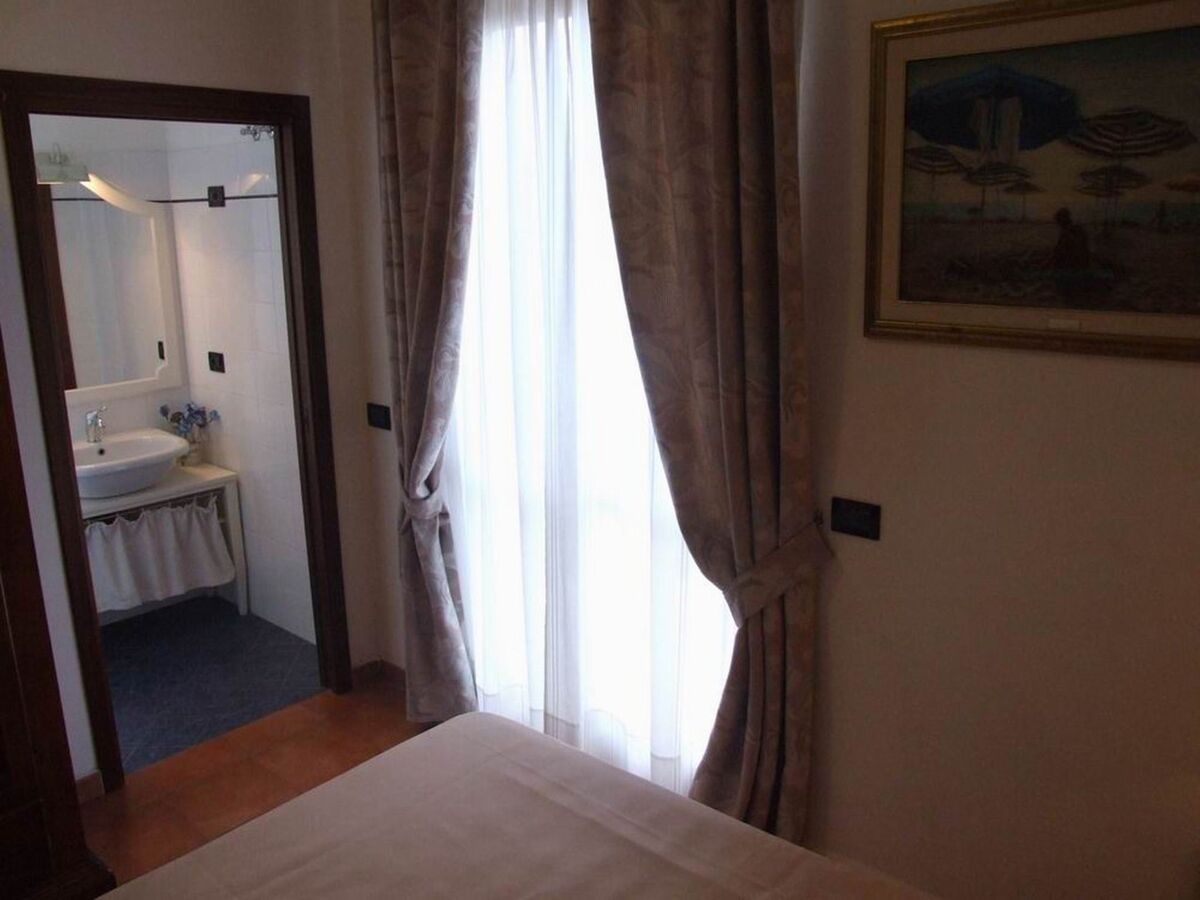 Villa Castagno à Bibbona : 13 personnes, piscine - Photo 19
