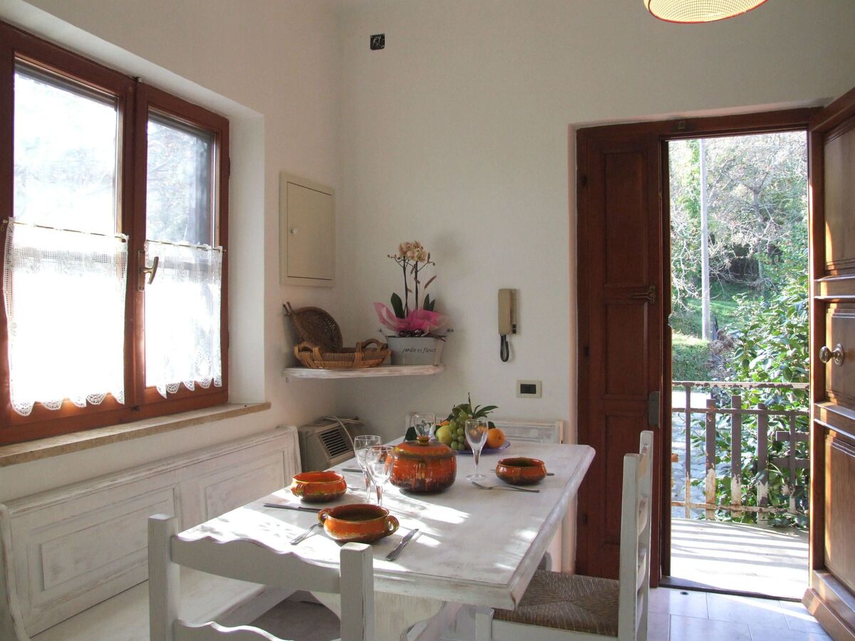 Lilla von Holiday World, appartement avec jardin à Bibbona - Photo 10