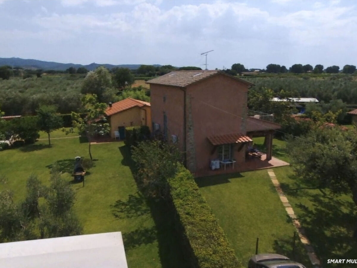 Appartement Leccio : 70 m² avec piscine et jardin - Photo 2