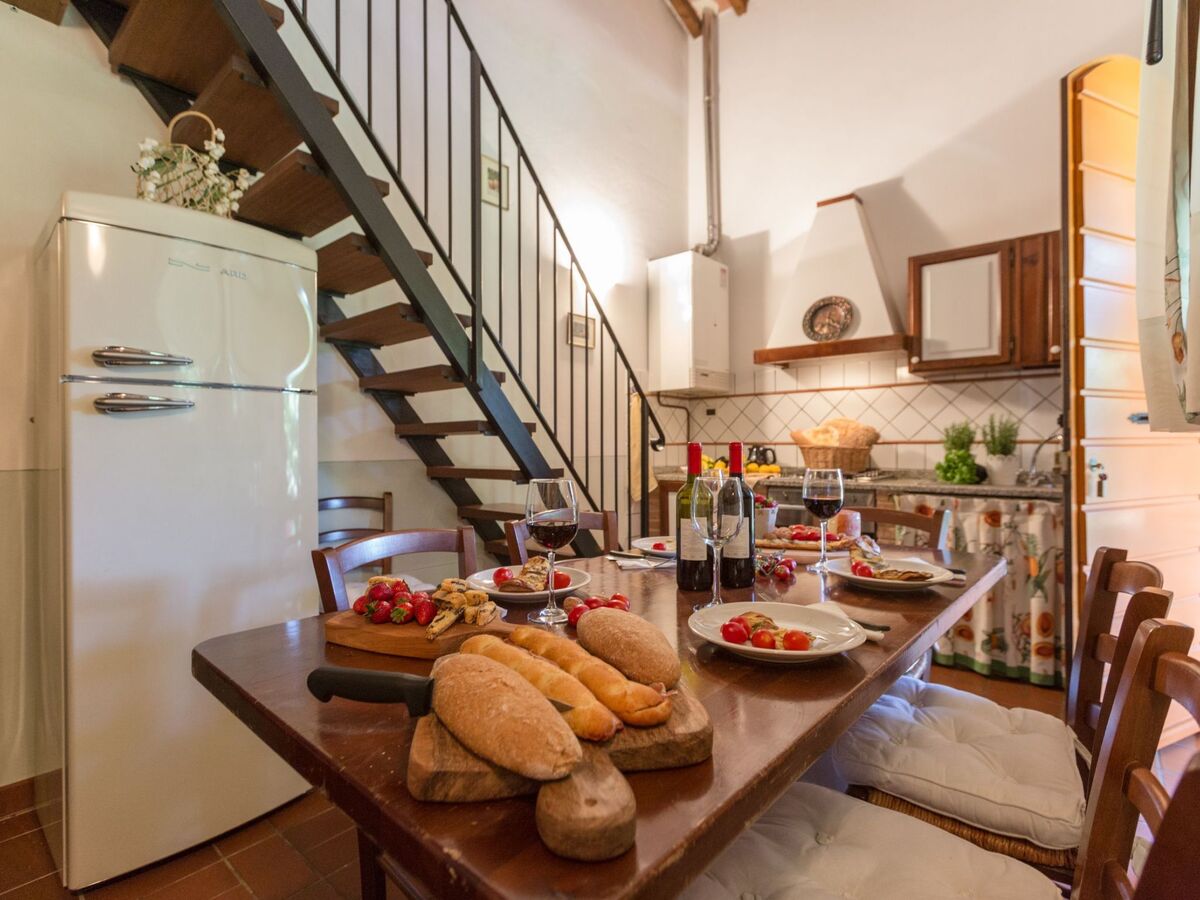 Appartement 7 pers. à Peccioli avec piscine et vignobles - Photo 13