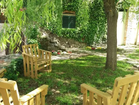 Loft La Tabaccaia à Poppi, jardin privé et grill : photo 13