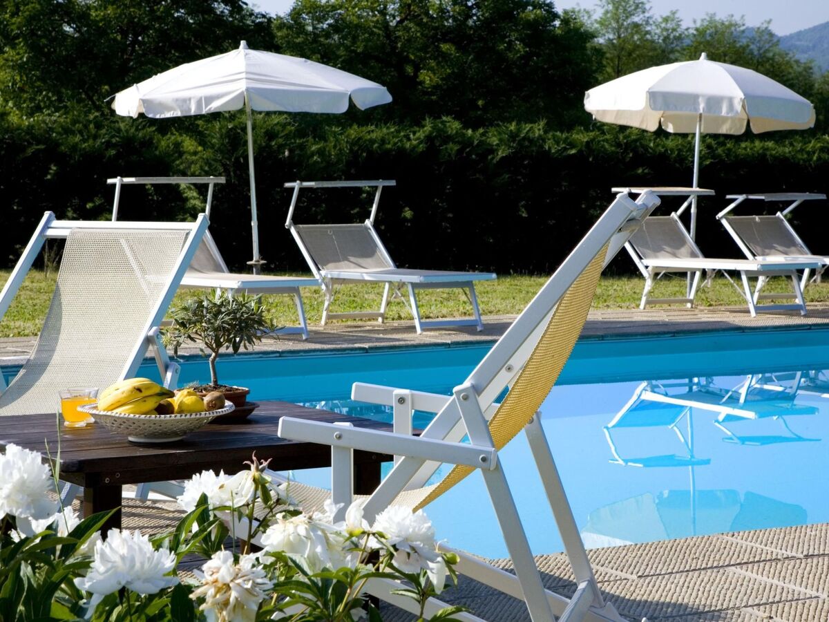 Villa Mildred à Poppi : maison 9 pers, piscine et 12 hectares - Photo 2