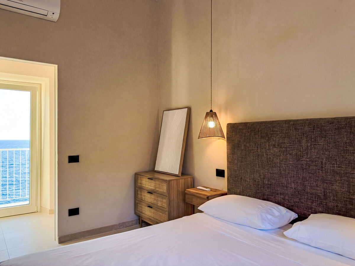 Roc Villa – Maison 4 chambres avec 2 accès privés à la mer - Photo 14