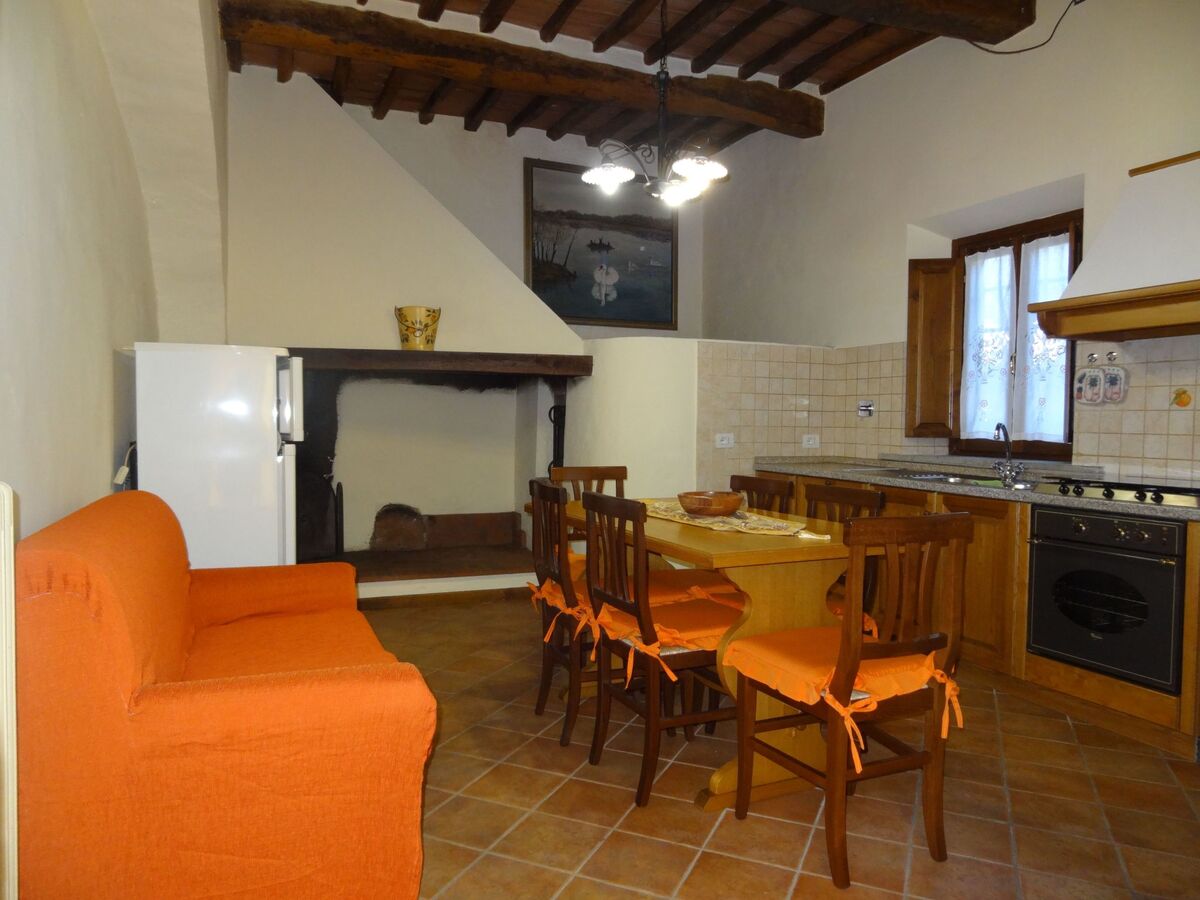 Maisonette rénovée à Lamporecchio, vue sur Montalbano - Photo 3