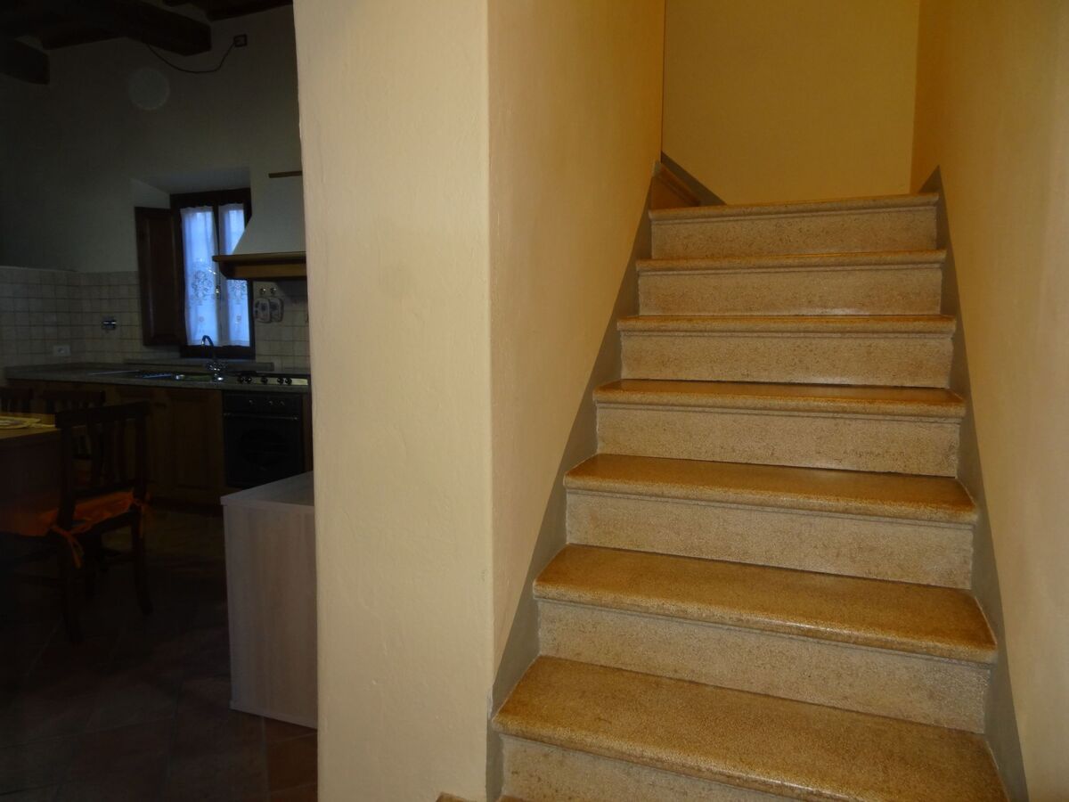 Maisonette rénovée à Lamporecchio, vue sur Montalbano - Photo 5