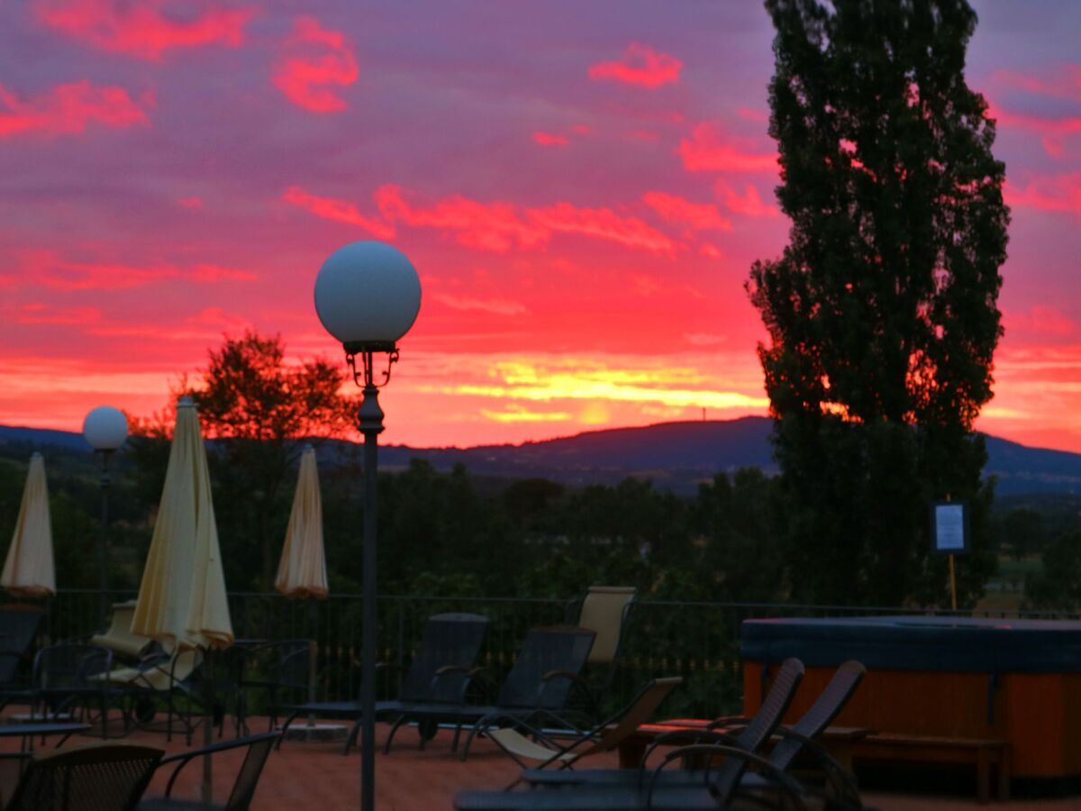 Appartement 4 pers. Sarteano avec piscine et terrasse - Photo 11