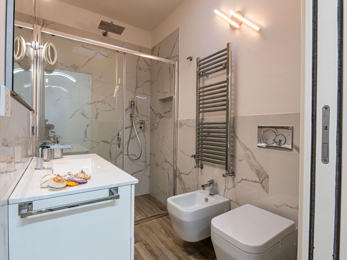 Villa rénovée Punta Ala, 4 chambres, vue mer - Photo 26