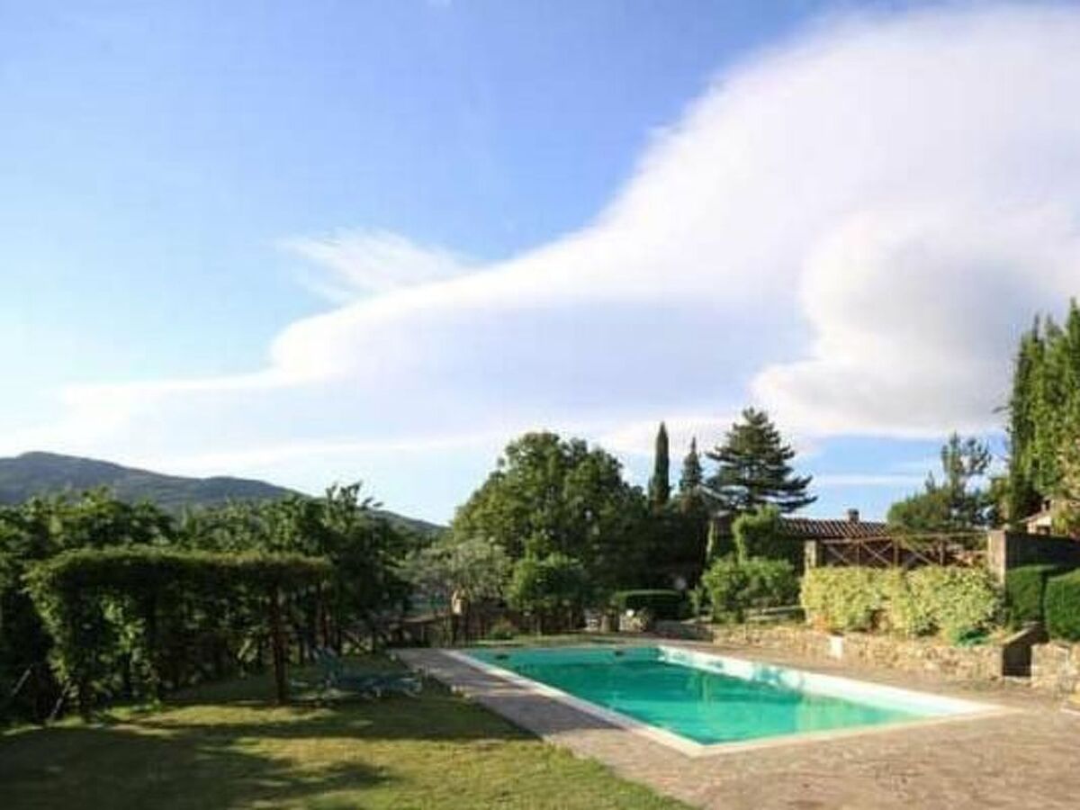 Maison toscane avec piscine partagée à Capolona - Photo 15