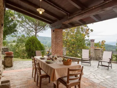 Location maison à Pratovecchio, Geranei Haus mit Schwimmbad zwischen Florenz und