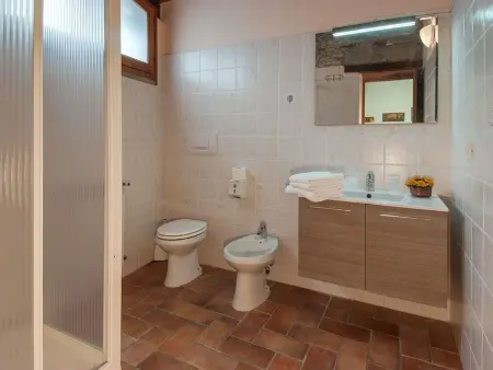 Lindenhaussiedlung mit Gemeinschaftspool, Maison 2 personnes à Pratovecchio - Photo 7