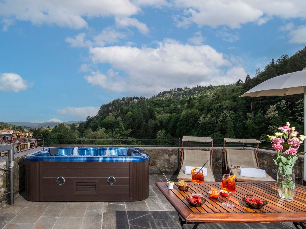 Medieval Tower mit Whirlpool auf der Dachterrass - Photo 22