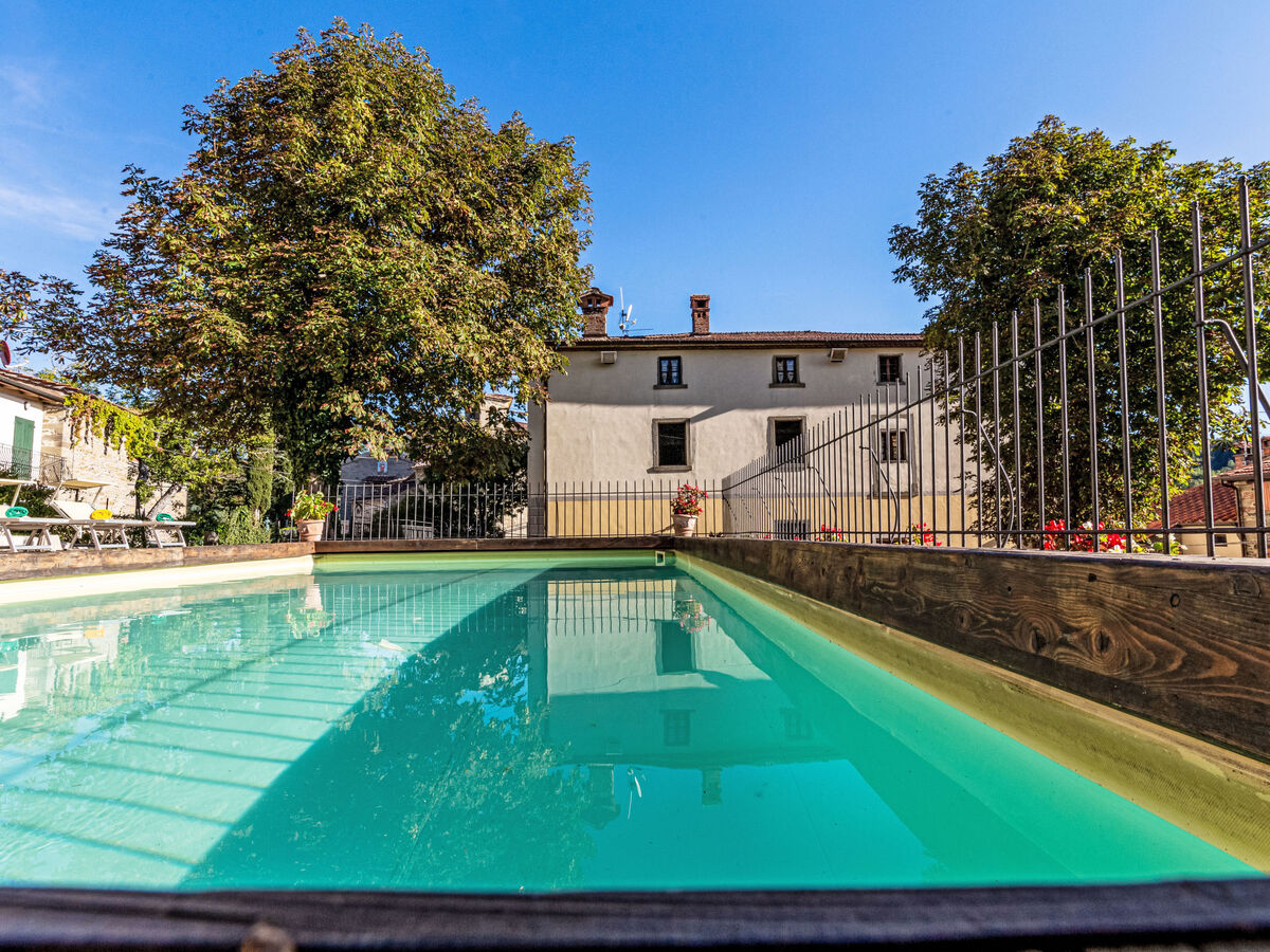 Appartement dans ancienne villa avec piscine à Pratovecchio - Photo 2