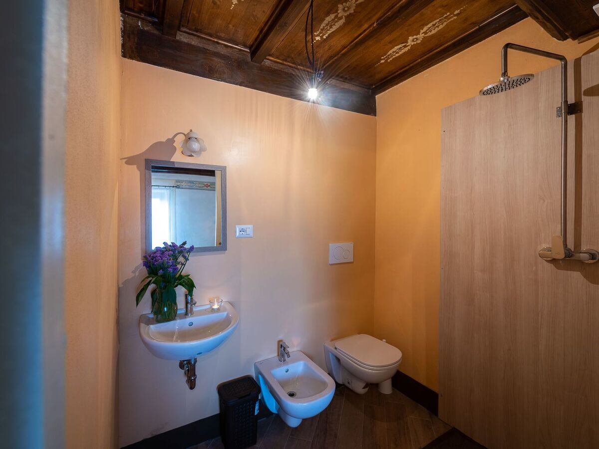 Villa Benfenati, maison 7 chambres avec piscine à Pratovecchio - Photo 17