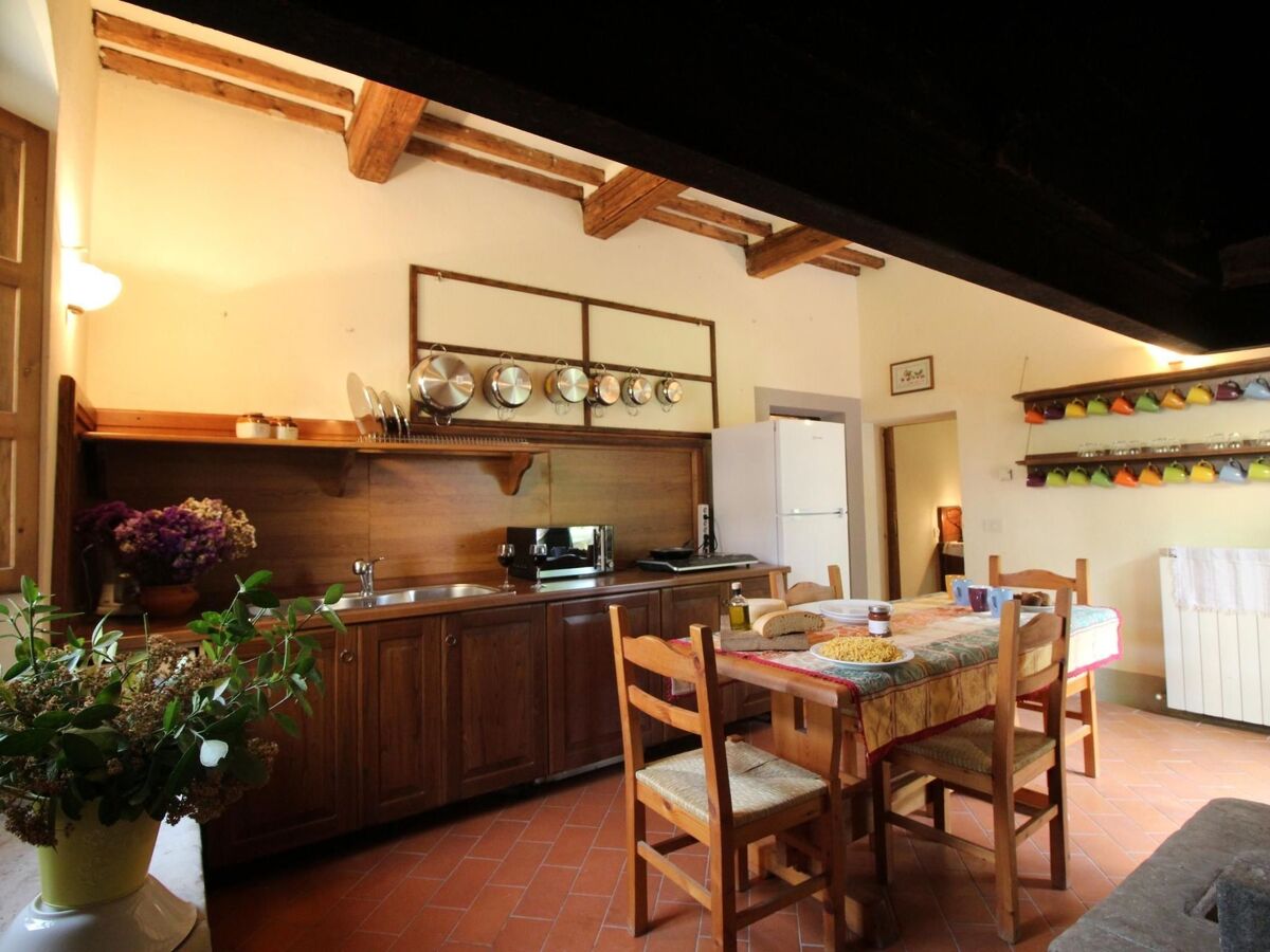 Ferme 13 chambres avec piscine à Pratovecchio - Photo 22