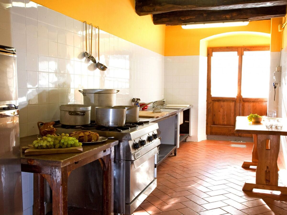 Villa Casalino, 22 pers., piscine privée à Pratovecchio - Photo 24