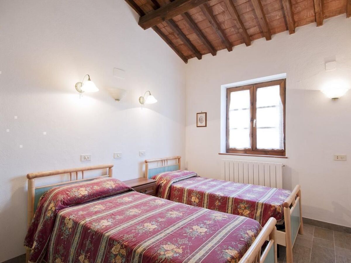Maison Capannacce - Pierre et jardin clos à Cinigiano - Photo 3