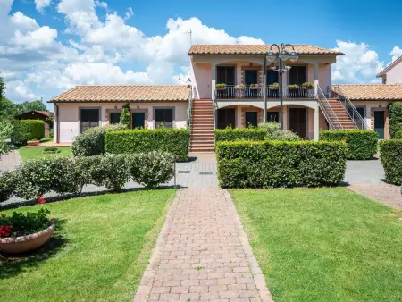 Location appartement à Sorano, Unterkunft in Residenz mit Spa, Schwimmbad, Wi-Fi