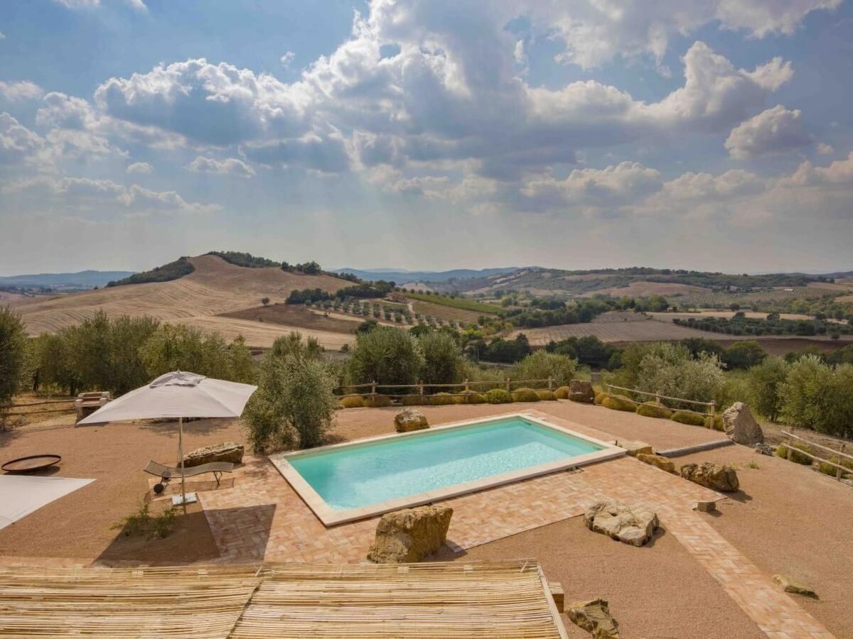 Maison toscane avec piscine sur 6,5 hectares à Manciano - Photo 2