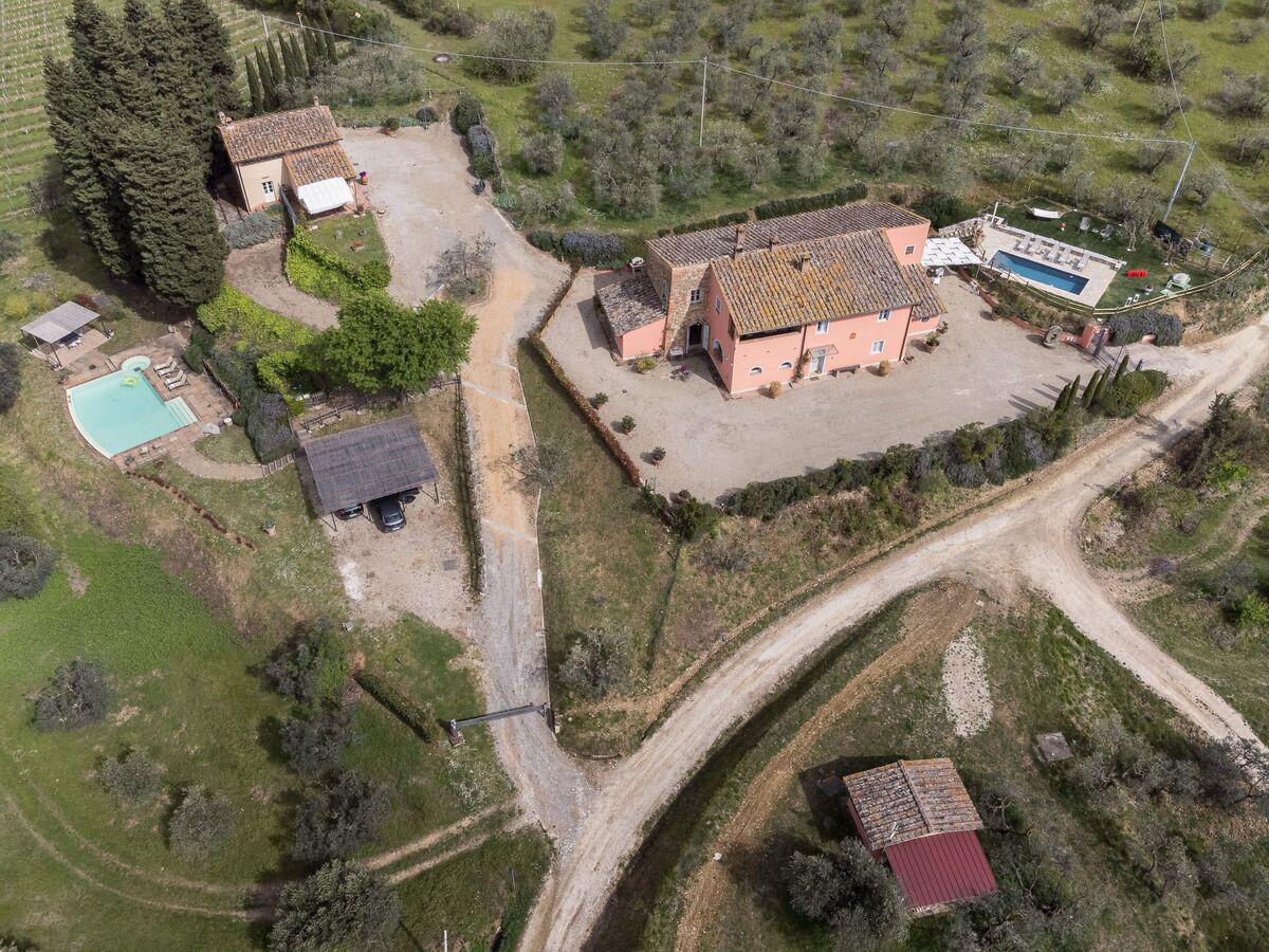 Villa Il Colle di Sotto – 6 chambres, piscine et vue Chianti - Photo 5