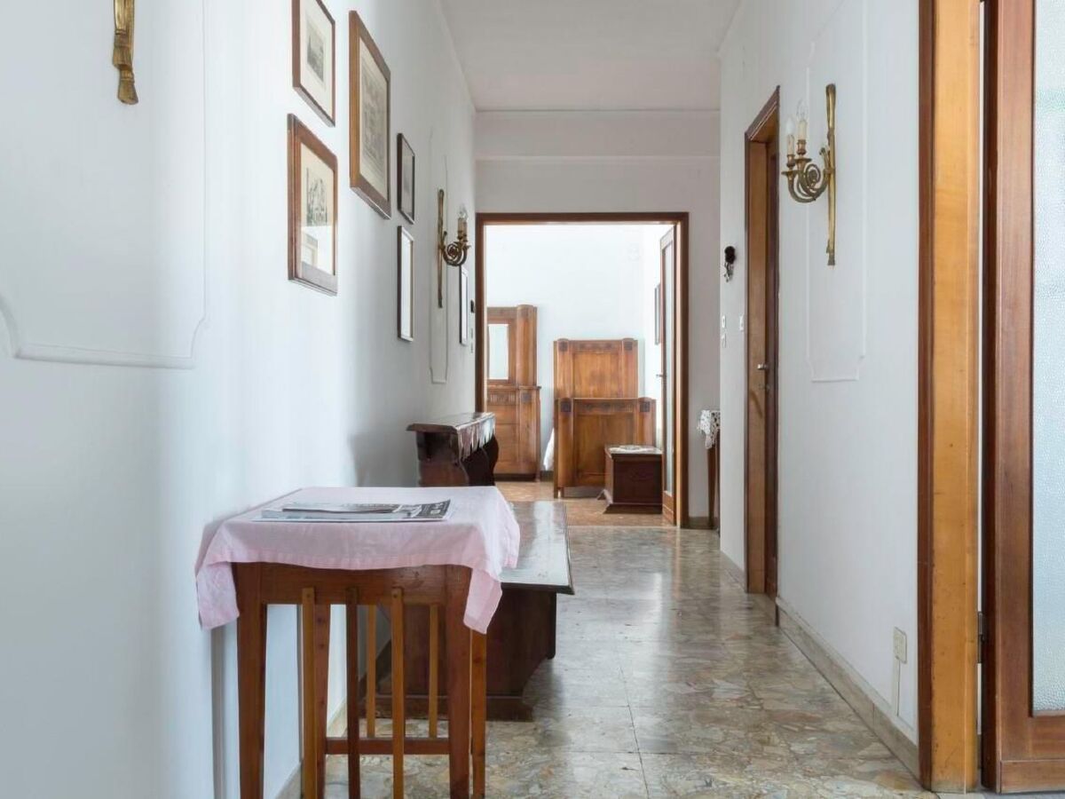 Appartement 4 chambres Mestre, 2 terrasses, 12 min de Venise - Photo 4