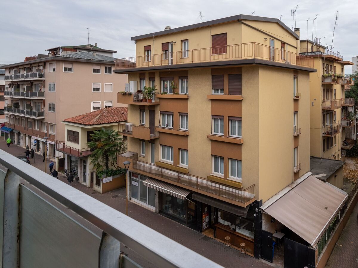 Appartement 4 chambres Mestre, 2 terrasses, 12 min de Venise - Photo 45