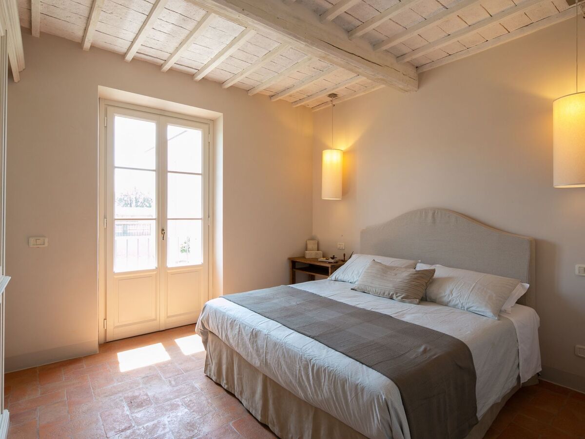 Villa Severina à Cortona : 5 chambres, pool et spa - Photo 14