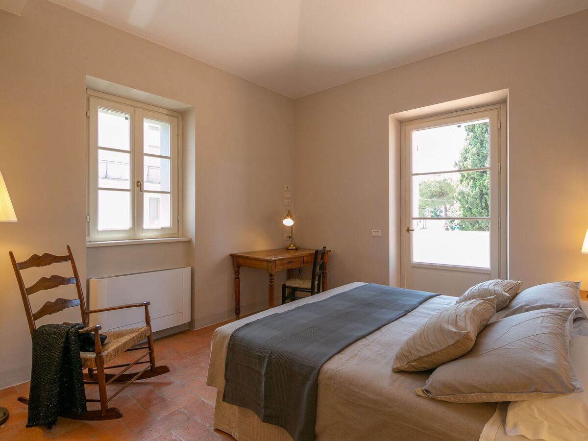 Villa Severina à Cortona : 5 chambres, pool et spa - Photo 17