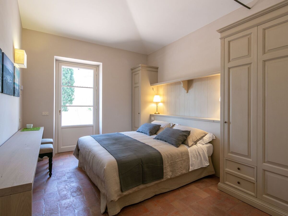 Villa Severina à Cortona : 5 chambres, pool et spa - Photo 21