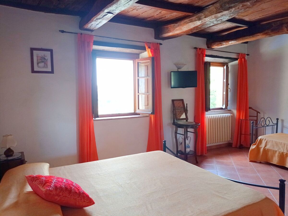 Appartement La Mimosa à Cortona, 2 ch. + piscine - Photo 10