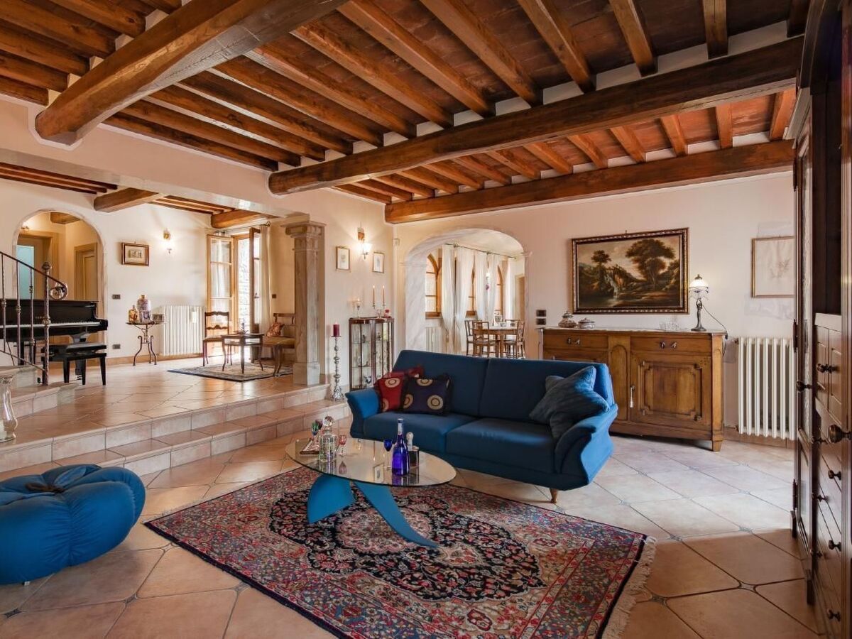 Villa Corte della Luna à Cortona, piscine et terrasse - Photo 5