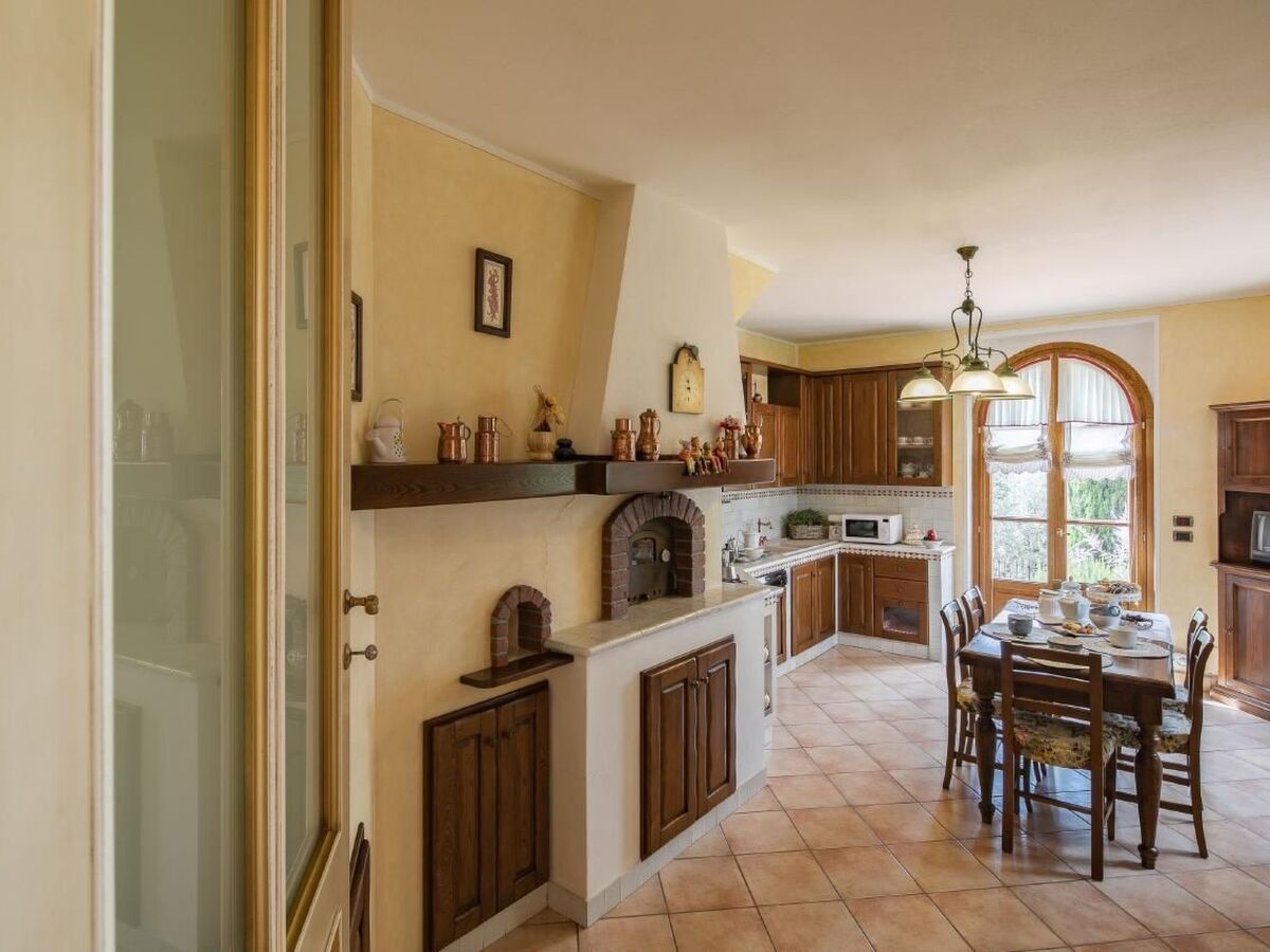 Villa Corte della Luna à Cortona, piscine et terrasse - Photo 7