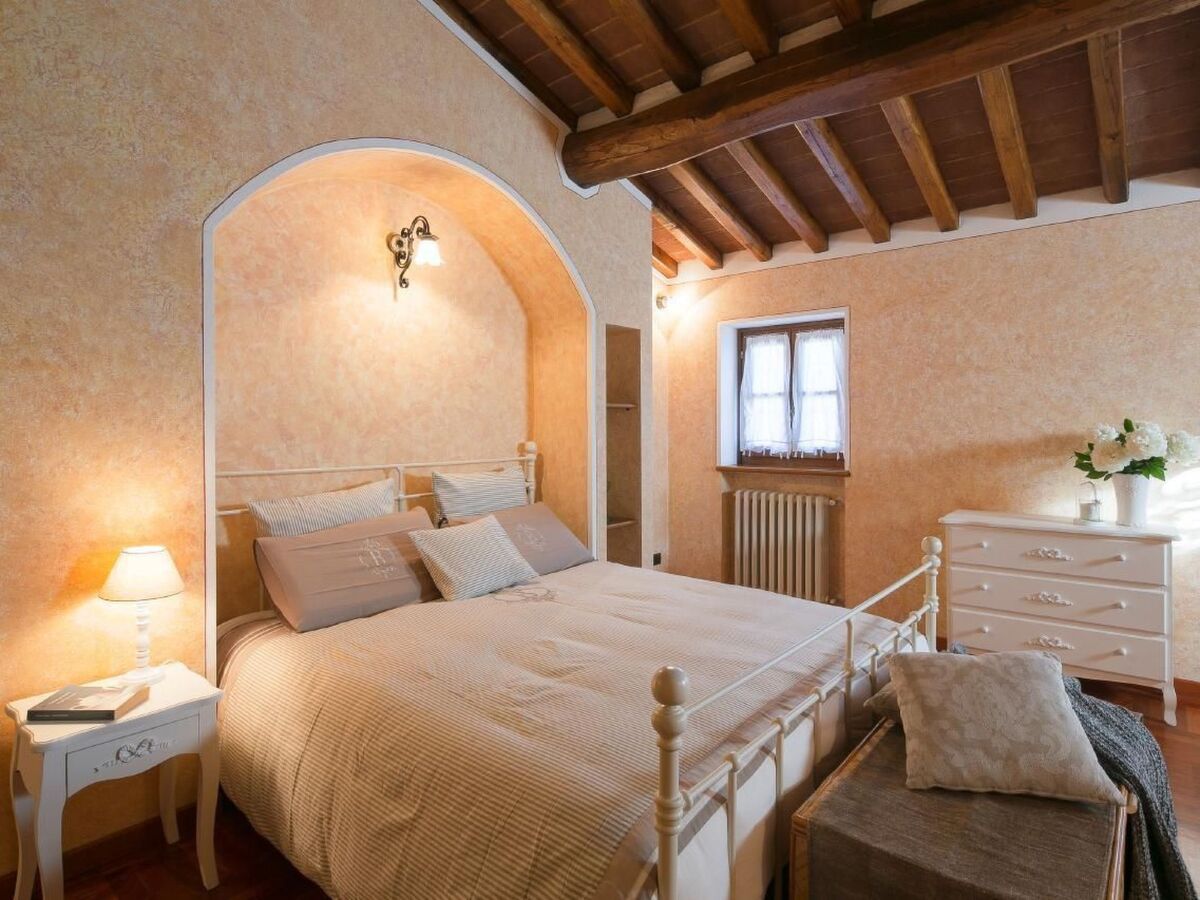 Villa Corte della Luna à Cortona, piscine et terrasse - Photo 22