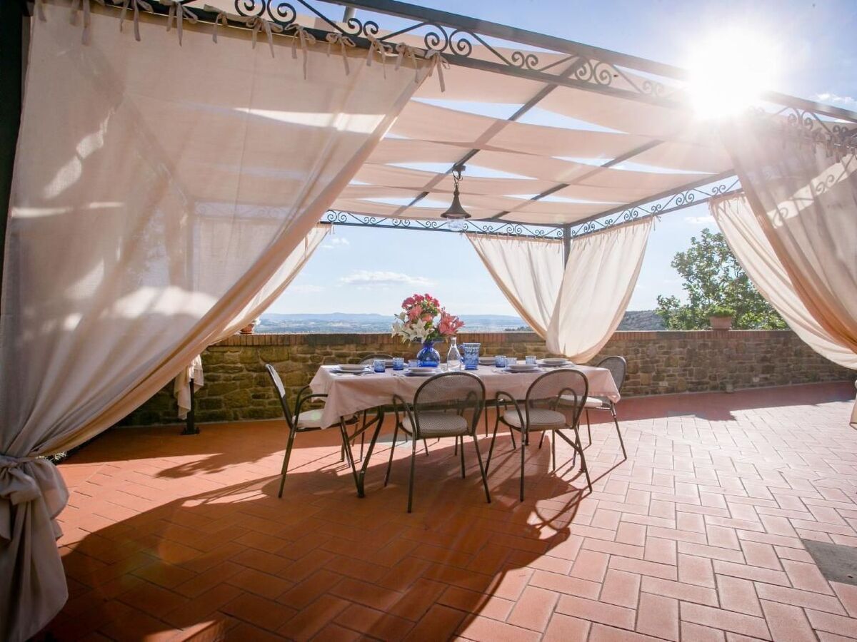 Villa Corte della Luna à Cortona, piscine et terrasse - Photo 34