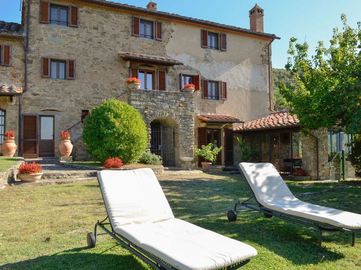 Villa Eugenio, maison toscane 17e siècle avec piscine - Photo 2