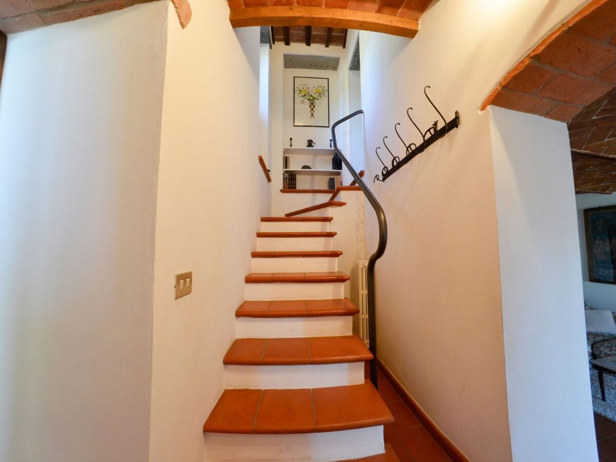 Villa Eugenio, maison toscane 17e siècle avec piscine - Photo 25