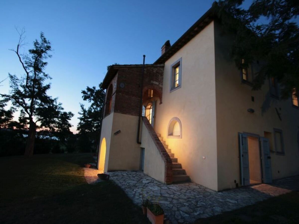 Villa Lorella – Maison avec piscine infinie en Toscane - Photo 9
