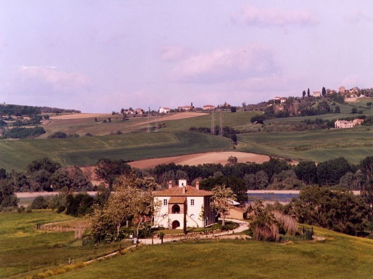 Villa Lorella – Maison avec piscine infinie en Toscane - Photo 12